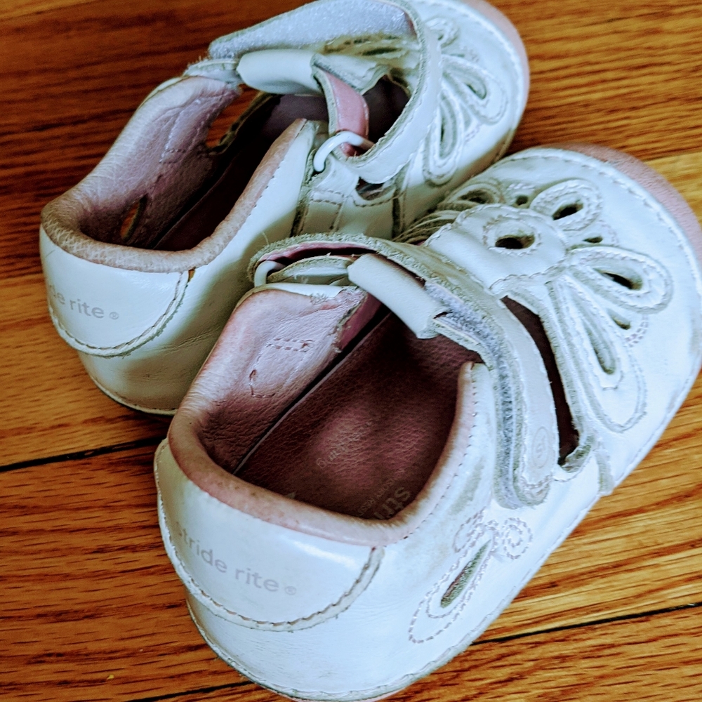 Stride Rite leather shoes Girls size 5w